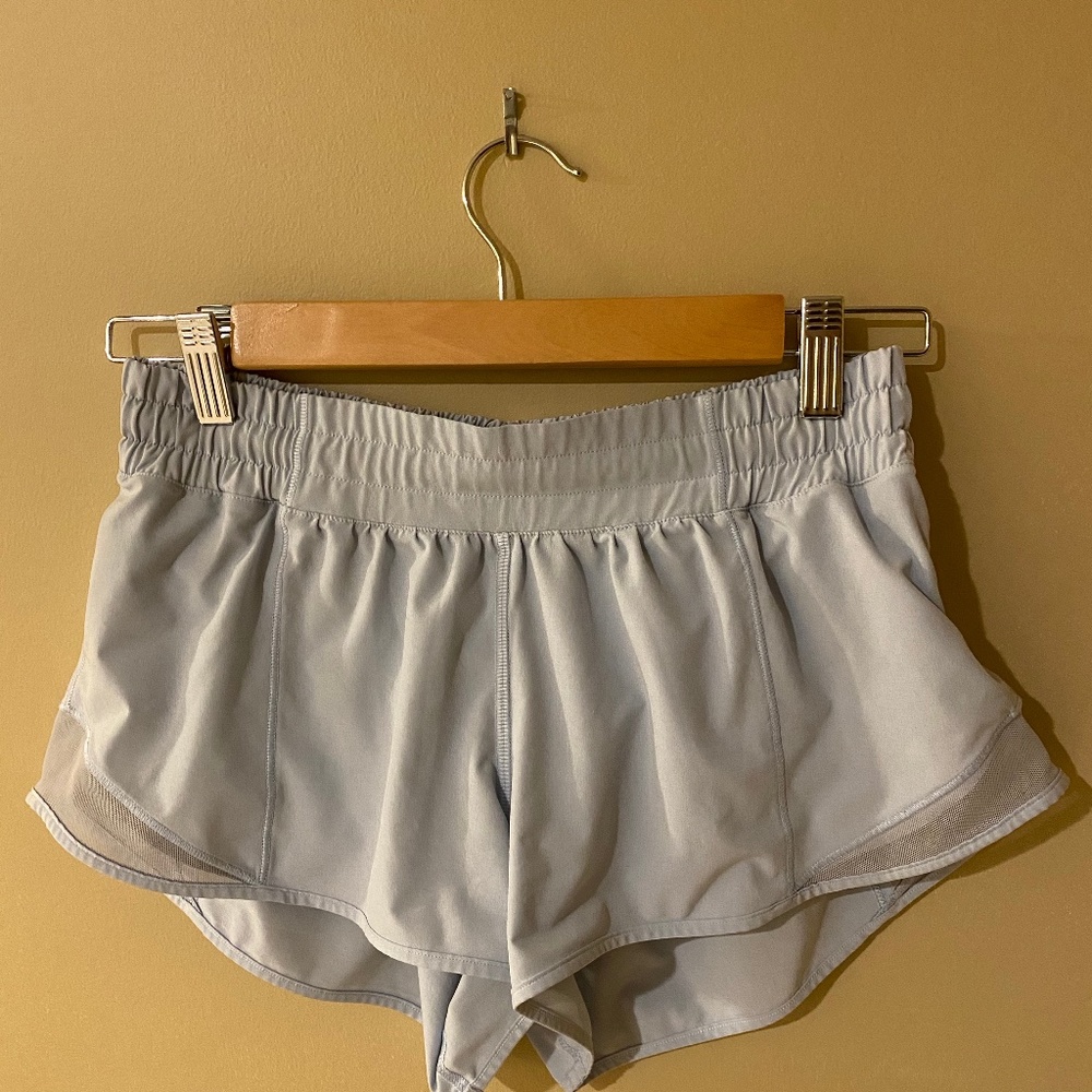 Lululemon Hotty Hot Short 2.5"
